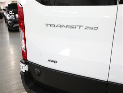 2020 Ford Transit 250   - Photo 11 - Addison, IL 60101