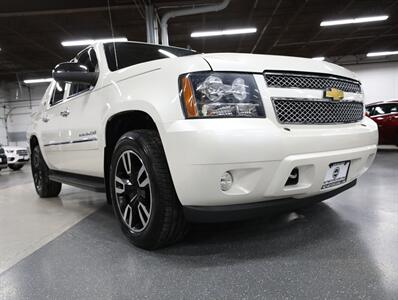 2013 Chevrolet Avalanche LTZ Black Diamond 4X4   - Photo 51 - Addison, IL 60101