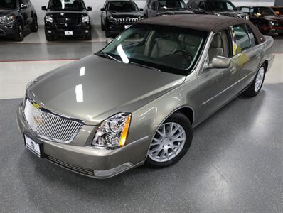 2011 Cadillac DTS 4.6L V8   - Photo 2 - Addison, IL 60101