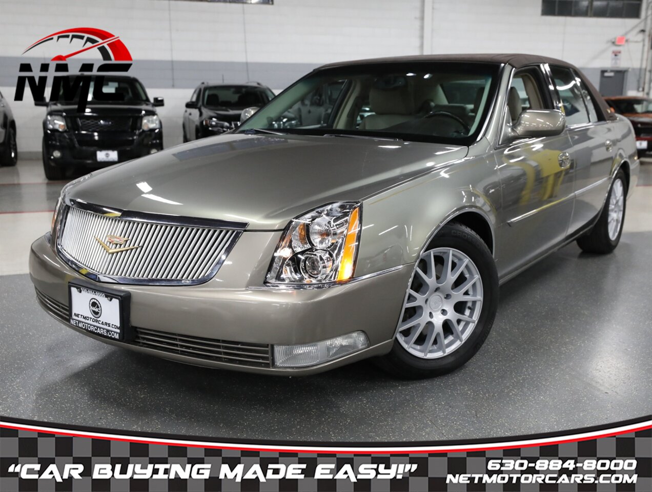 2011 Cadillac DTS 4.6L V8   - Photo 1 - Addison, IL 60101