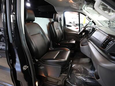 2020 Ford Transit 250   - Photo 17 - Addison, IL 60101