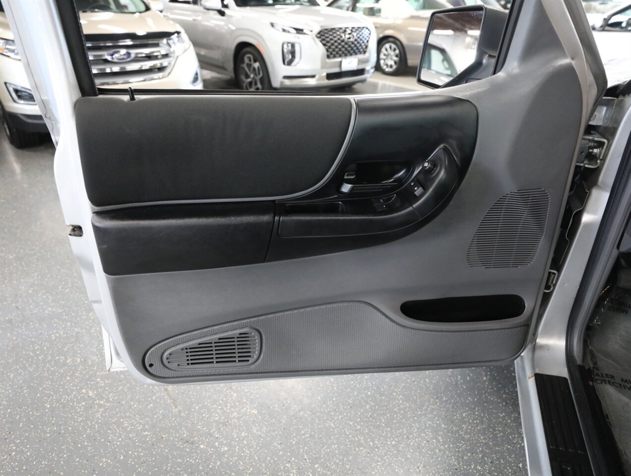 2011 Ford Ranger XLT - Photo 22 - Addison, IL 60101