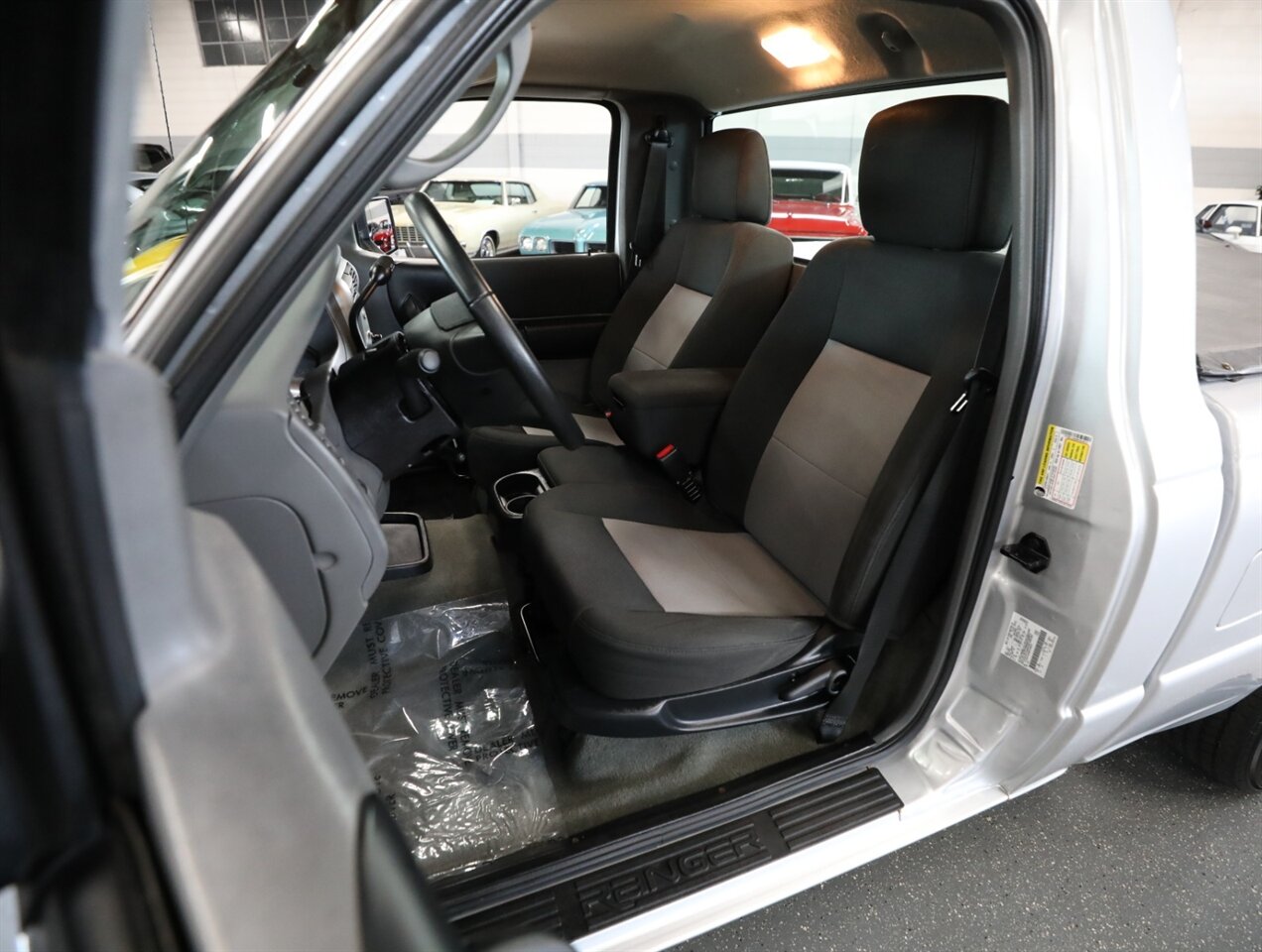2011 Ford Ranger XLT - Photo 24 - Addison, IL 60101