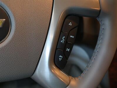 2013 Chevrolet Avalanche LT Black Diamond 4X4 - Photo 36 - Addison, IL 60101