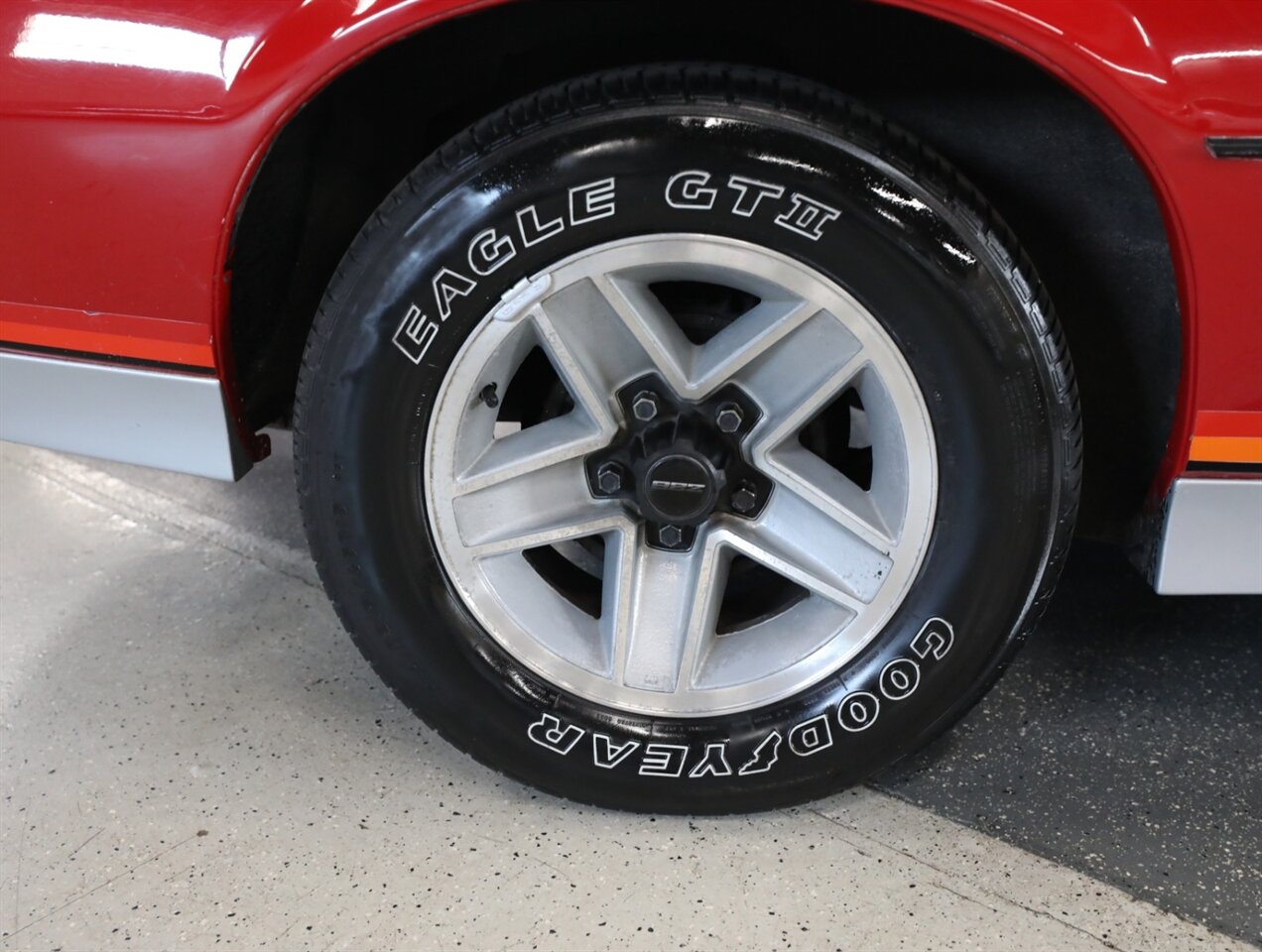 1983 Chevrolet Camaro Z28 - Photo 39 - Addison, IL 60101