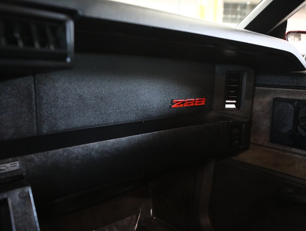 1983 Chevrolet Camaro Z28 - Photo 28 - Addison, IL 60101