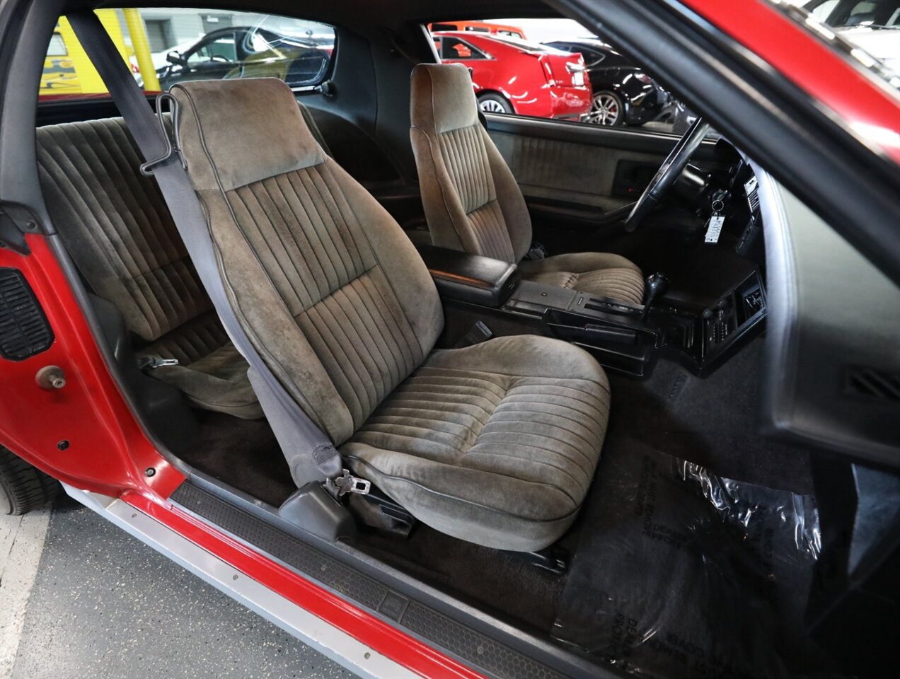 1983 Chevrolet Camaro Z28 - Photo 18 - Addison, IL 60101