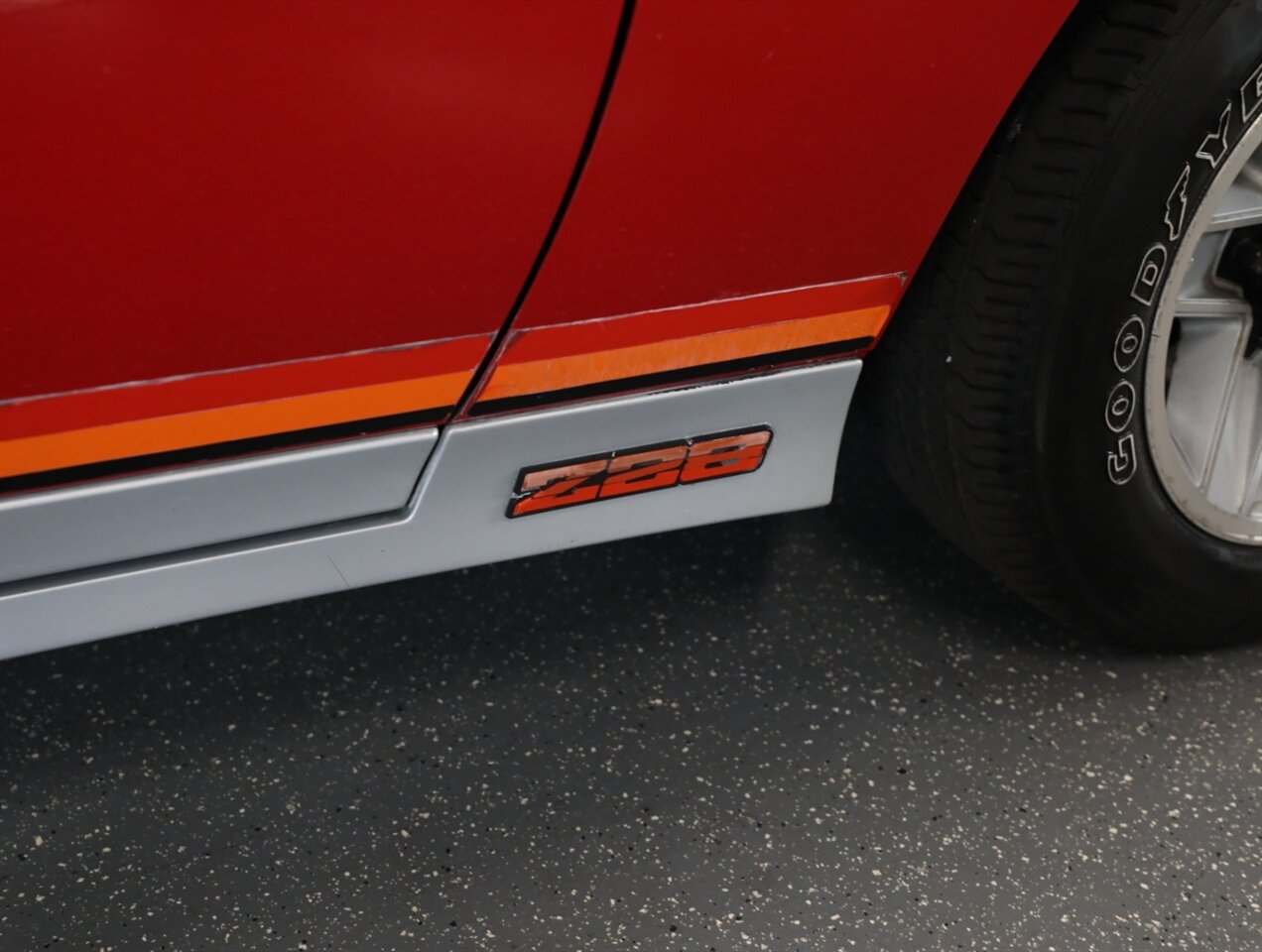 1983 Chevrolet Camaro Z28 - Photo 8 - Addison, IL 60101