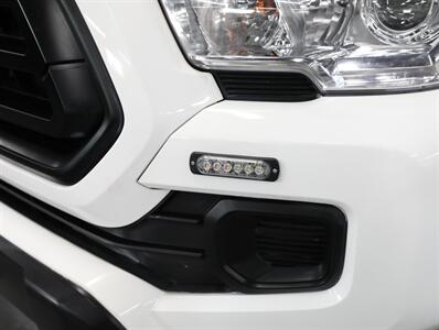 2023 Toyota Tacoma SR V6 4X4   - Photo 6 - Addison, IL 60101