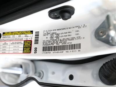 2023 Toyota Tacoma SR V6 4X4   - Photo 45 - Addison, IL 60101