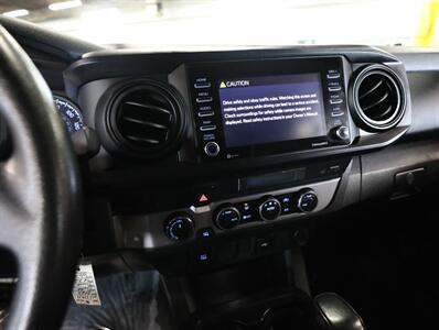 2023 Toyota Tacoma SR V6 4X4   - Photo 37 - Addison, IL 60101
