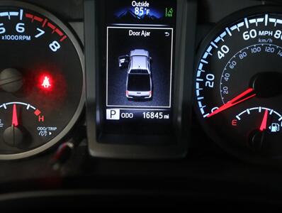 2023 Toyota Tacoma SR V6 4X4   - Photo 44 - Addison, IL 60101