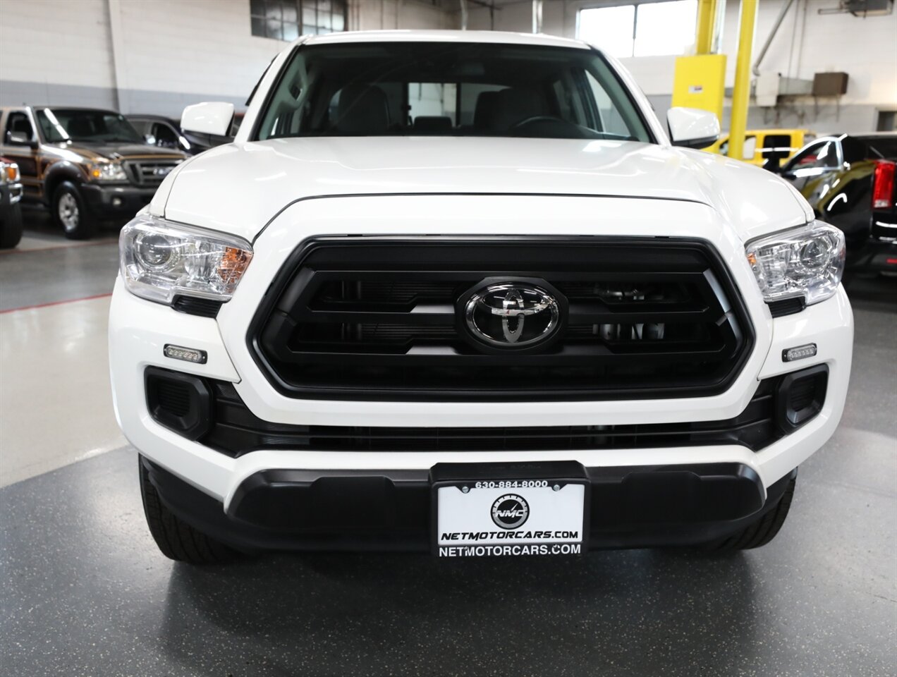 2023 Toyota Tacoma SR V6 4X4 - Photo 7 - Addison, IL 60101