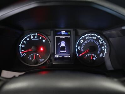 2023 Toyota Tacoma SR V6 4X4   - Photo 43 - Addison, IL 60101