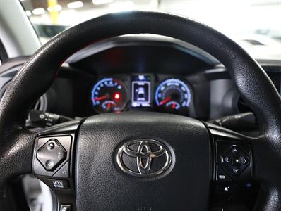 2023 Toyota Tacoma SR V6 4X4   - Photo 42 - Addison, IL 60101