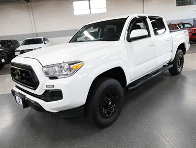 2023 Toyota Tacoma SR V6 4X4   - Photo 4 - Addison, IL 60101