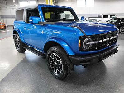 2023 Ford Bronco Outer Banks   - Photo 7 - Addison, IL 60101