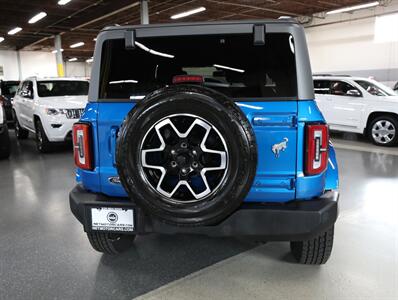 2023 Ford Bronco Outer Banks   - Photo 11 - Addison, IL 60101