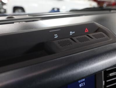 2023 Ford Bronco Outer Banks   - Photo 34 - Addison, IL 60101