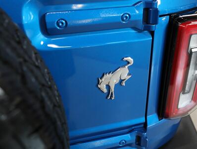 2023 Ford Bronco Outer Banks   - Photo 12 - Addison, IL 60101