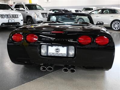 1998 Chevrolet Corvette   - Photo 12 - Addison, IL 60101