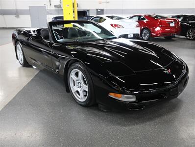 1998 Chevrolet Corvette   - Photo 8 - Addison, IL 60101