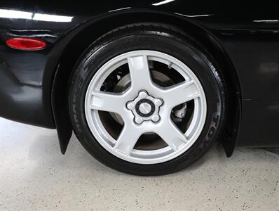 1998 Chevrolet Corvette   - Photo 41 - Addison, IL 60101
