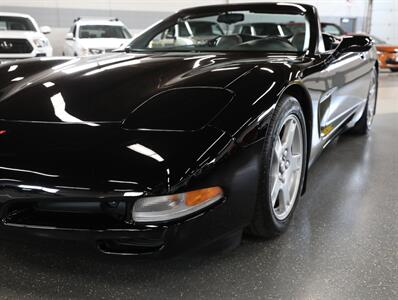 1998 Chevrolet Corvette   - Photo 6 - Addison, IL 60101