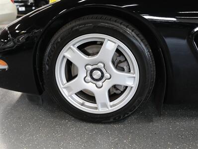 1998 Chevrolet Corvette   - Photo 39 - Addison, IL 60101