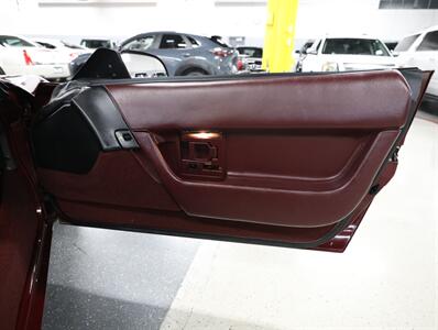 1993 Chevrolet Corvette Convertible   - Photo 20 - Addison, IL 60101