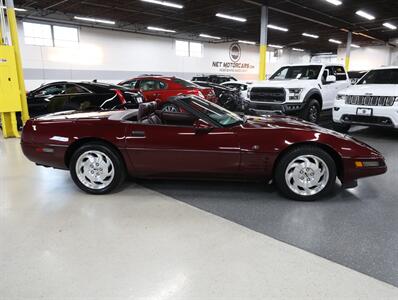 1993 Chevrolet Corvette Convertible   - Photo 12 - Addison, IL 60101