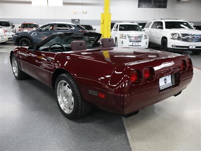 1993 Chevrolet Corvette Convertible   - Photo 16 - Addison, IL 60101