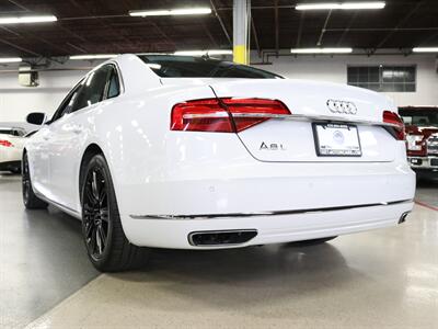 2015 Audi A8 L 3.0T   - Photo 12 - Addison, IL 60101