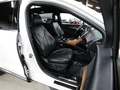 2016 Lincoln MKX Reserve AWD - Photo 19 - Addison, IL 60101