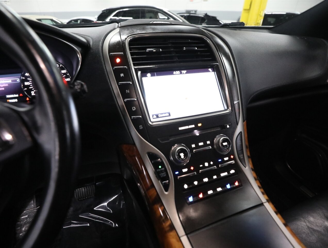 2016 Lincoln MKX Reserve AWD - Photo 35 - Addison, IL 60101