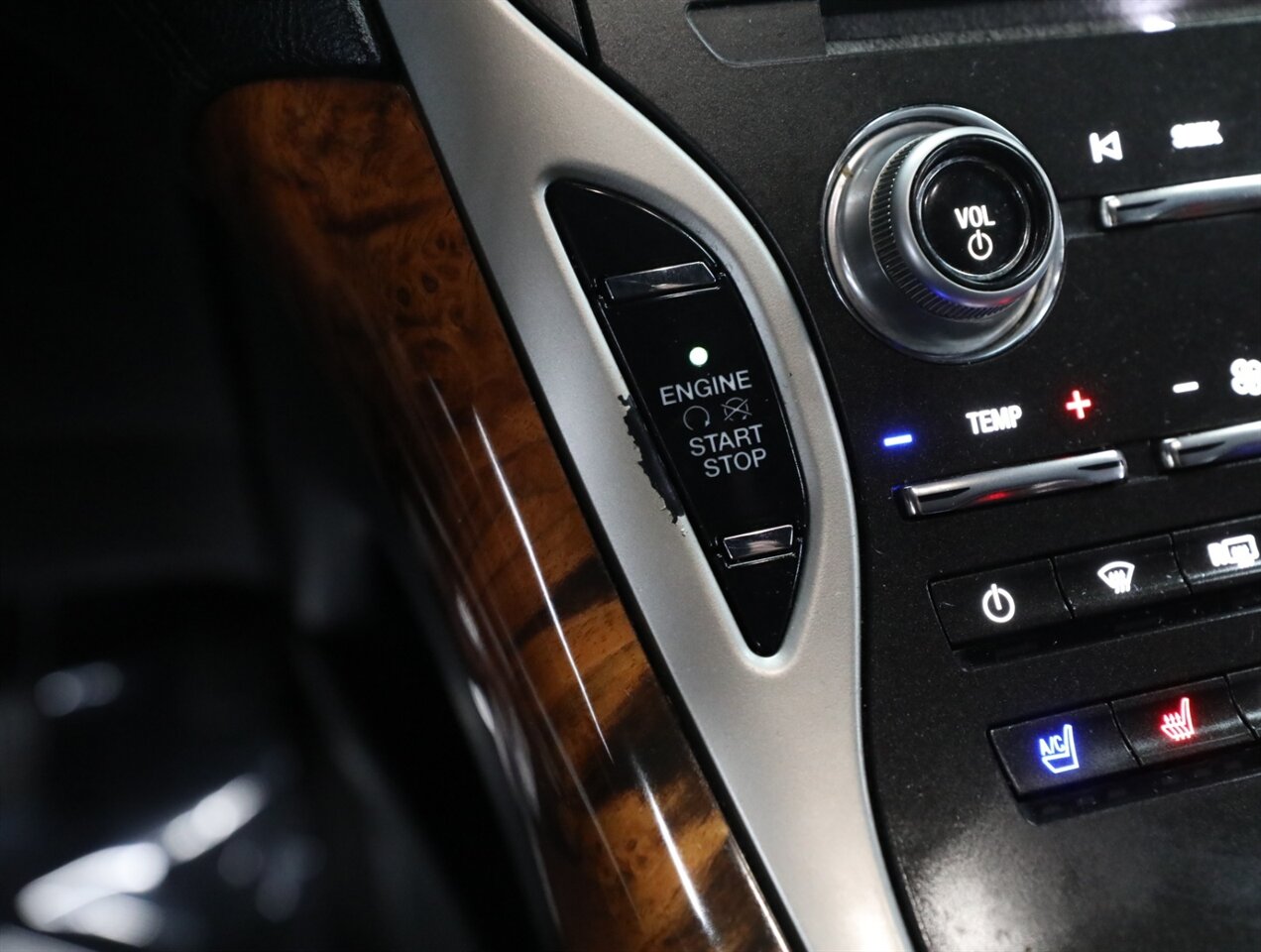 2016 Lincoln MKX Reserve AWD - Photo 37 - Addison, IL 60101
