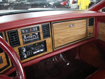 1984 Cadillac Eldorado Biarritz   - Photo 39 - Addison, IL 60101