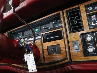 1984 Cadillac Eldorado Biarritz   - Photo 41 - Addison, IL 60101