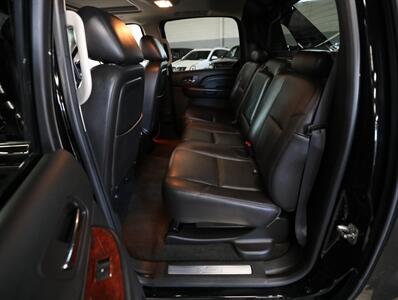 2013 Cadillac Escalade EXT Luxury AWD   - Photo 26 - Addison, IL 60101