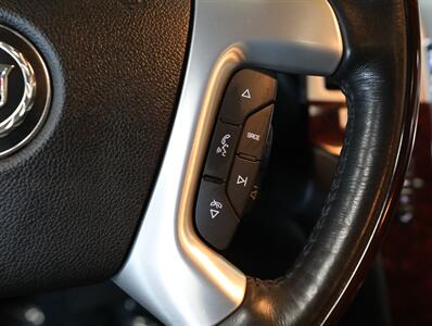 2013 Cadillac Escalade EXT Luxury AWD   - Photo 38 - Addison, IL 60101