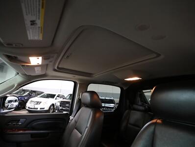 2013 Cadillac Escalade EXT Luxury AWD   - Photo 32 - Addison, IL 60101