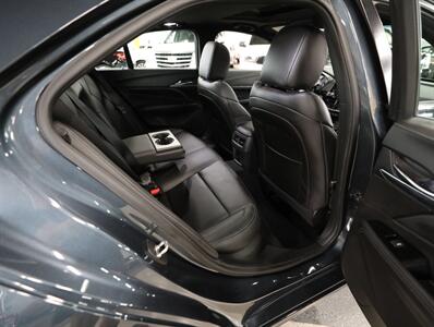 2022 Cadillac CT4 Luxury   - Photo 21 - Addison, IL 60101