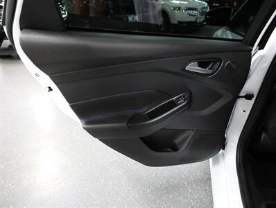 2017 Ford Focus RS   - Photo 28 - Addison, IL 60101