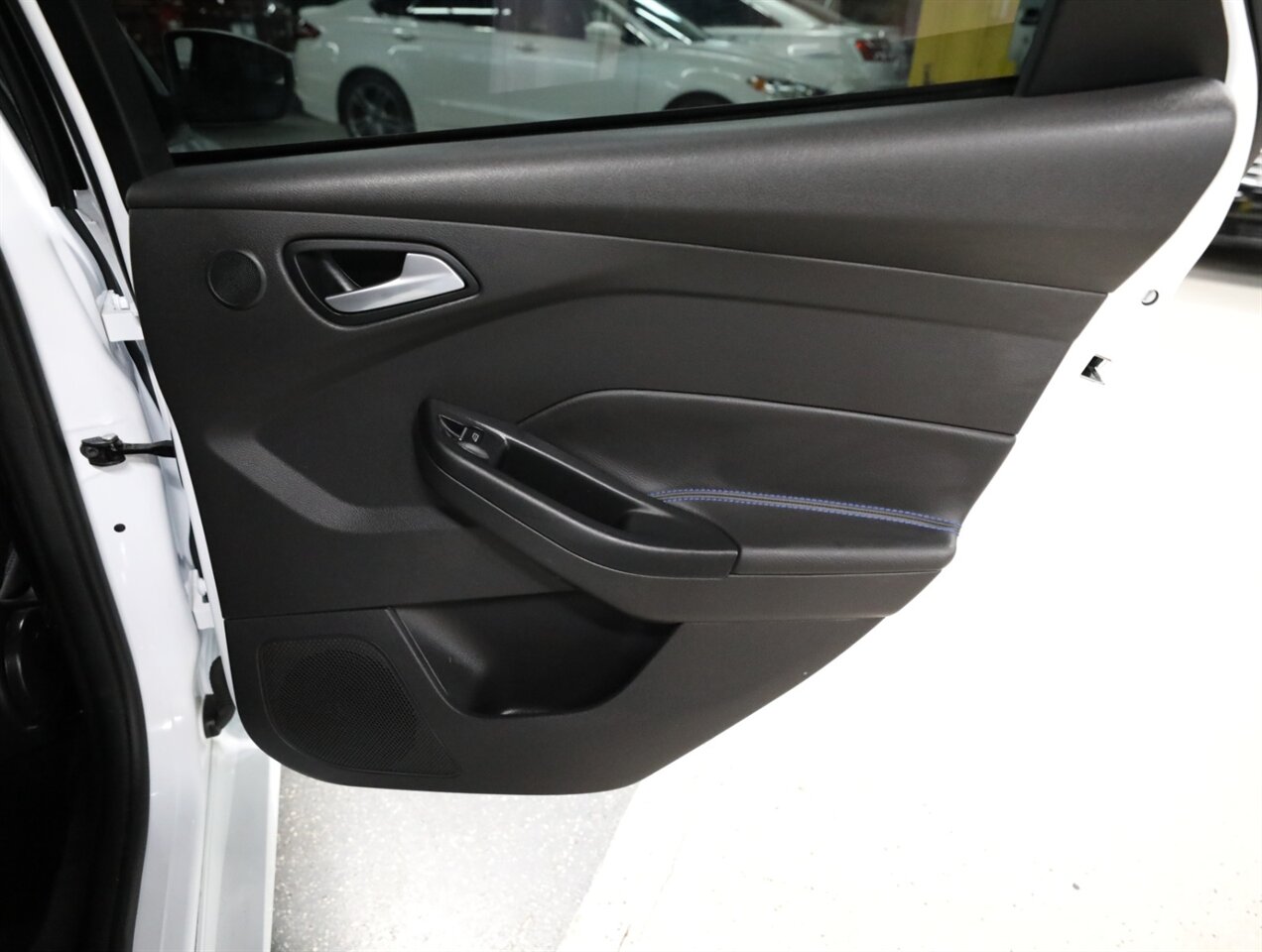 2017 Ford Focus RS - Photo 24 - Addison, IL 60101
