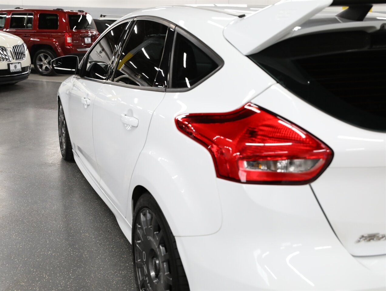 2017 Ford Focus RS - Photo 19 - Addison, IL 60101