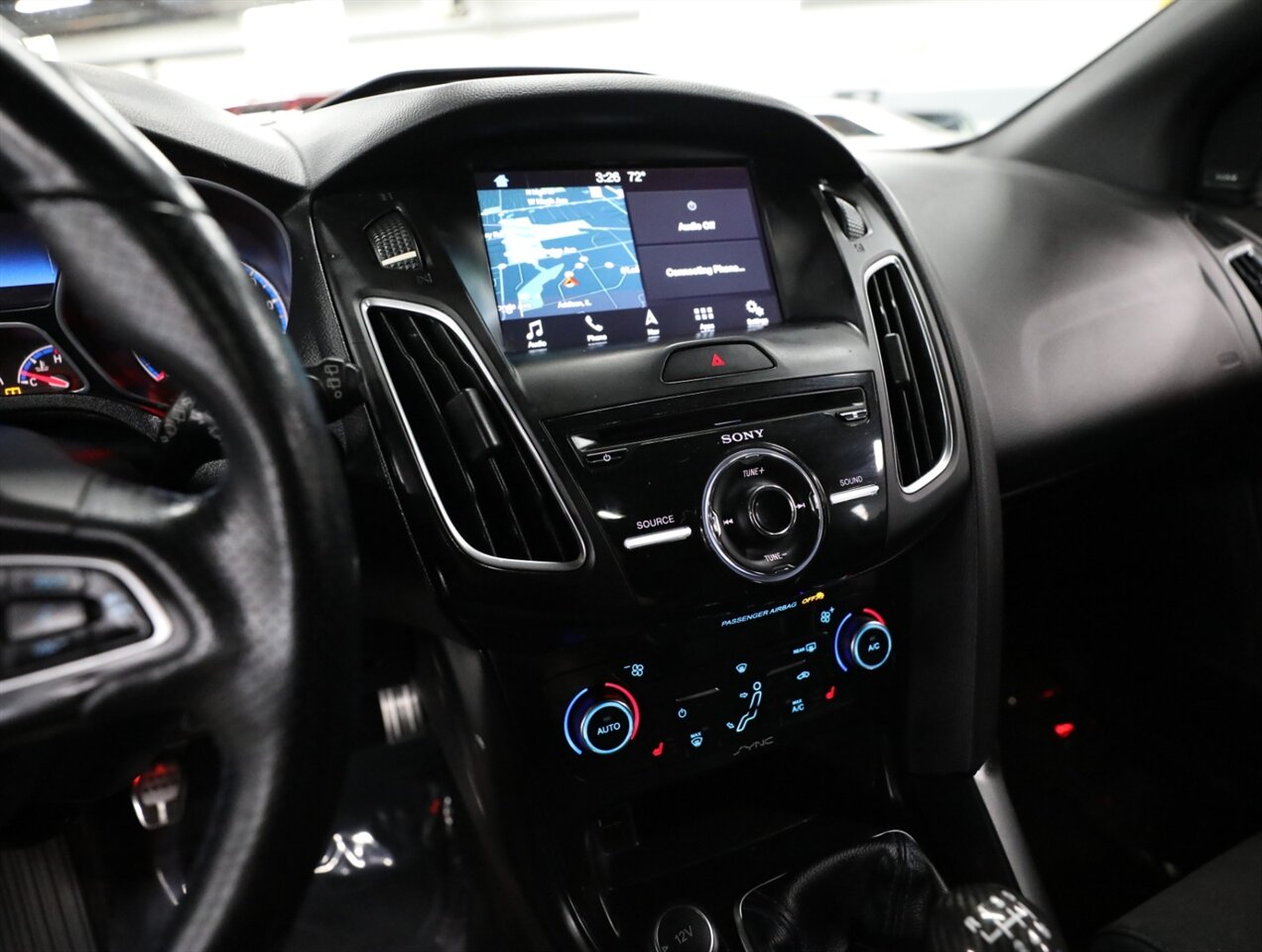 2017 Ford Focus RS - Photo 40 - Addison, IL 60101