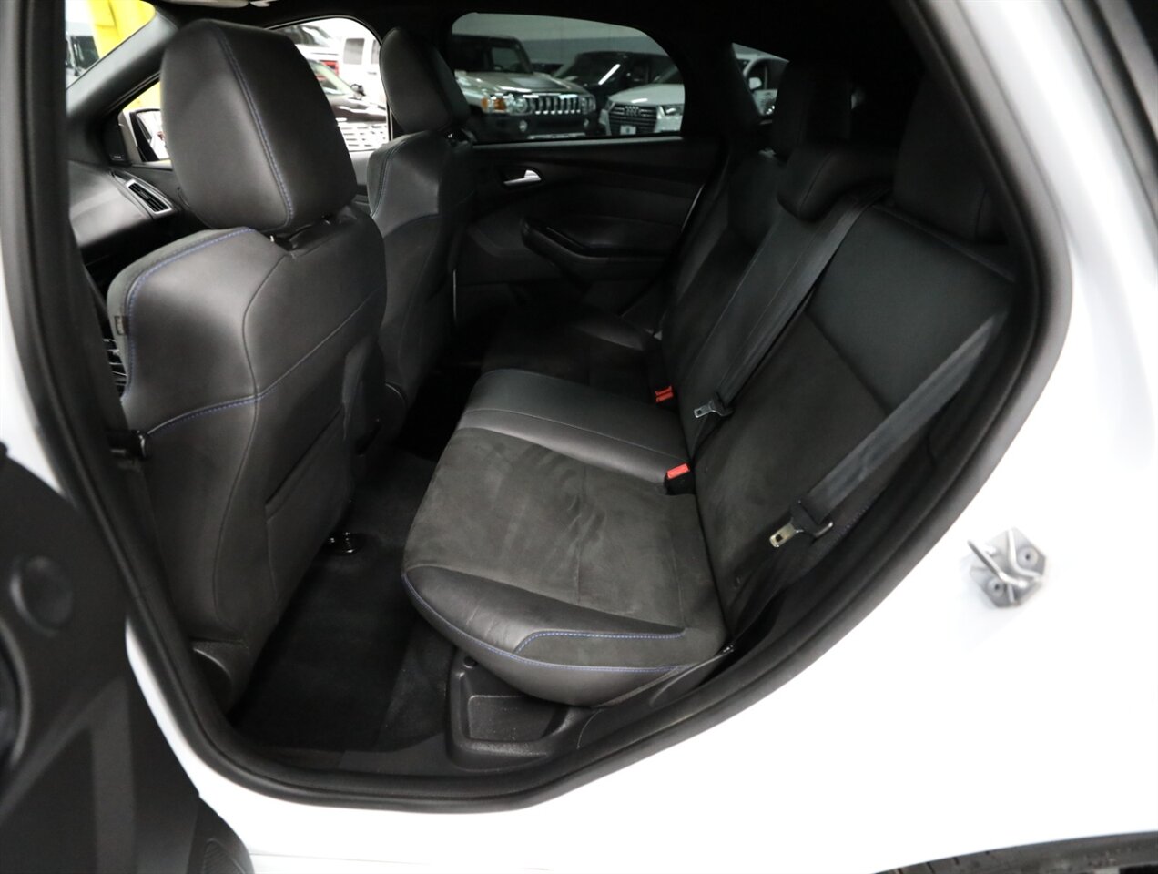 2017 Ford Focus RS - Photo 30 - Addison, IL 60101