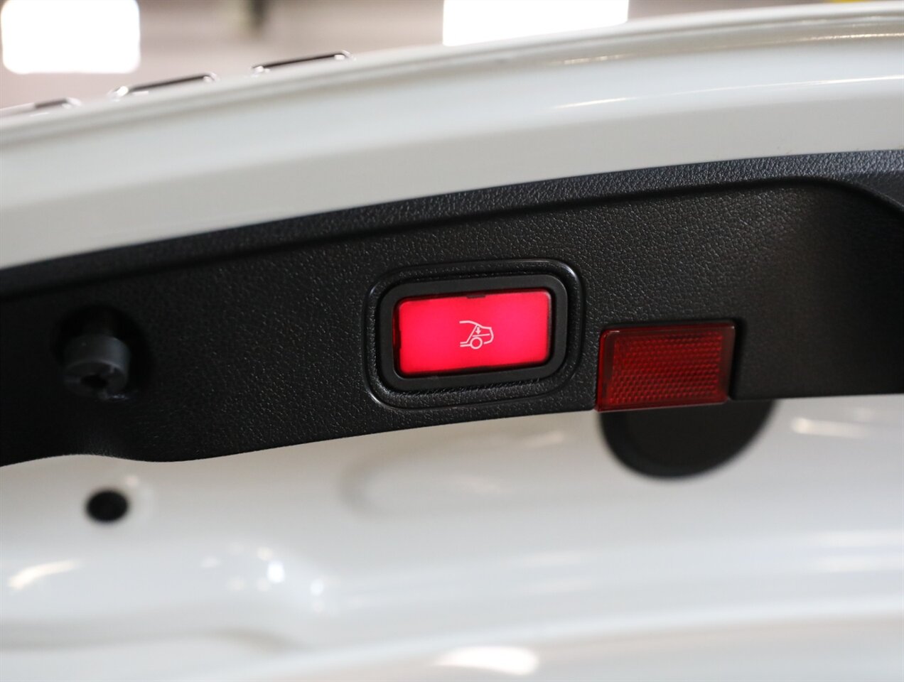 2020 Mercedes-Benz C 300 - Photo 22 - Addison, IL 60101