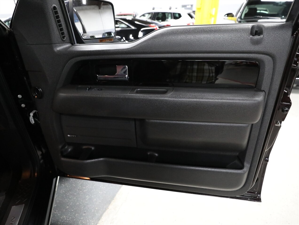 2010 Ford F-150 Harley-Davidson 4X4   - Photo 18 - Addison, IL 60101