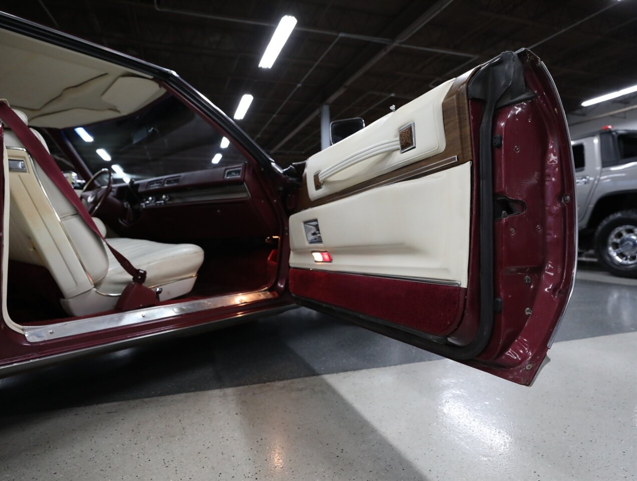 1974 Cadillac Eldorado - Photo 22 - Addison, IL 60101